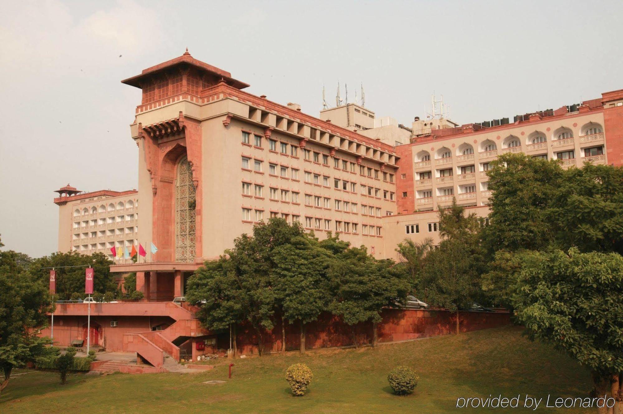 The Ashok, New Delhi Hotel Buitenkant foto The Imperial Hotel